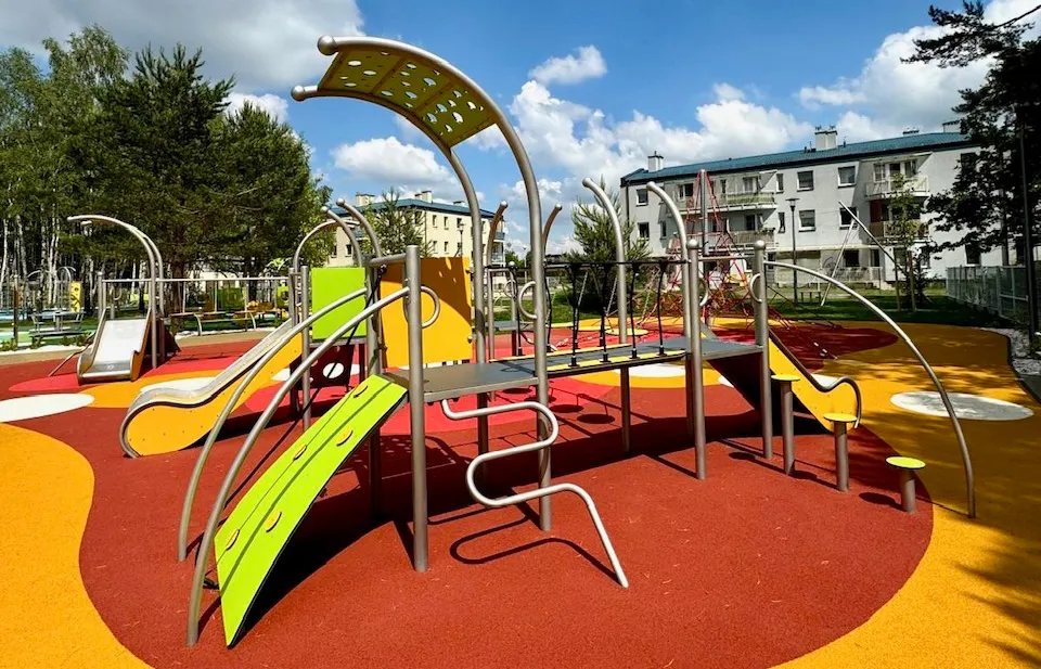 Zdjęcie Czy plac zabaw wymaga pozwolenia na budowę? Oto co musisz wiedzieć