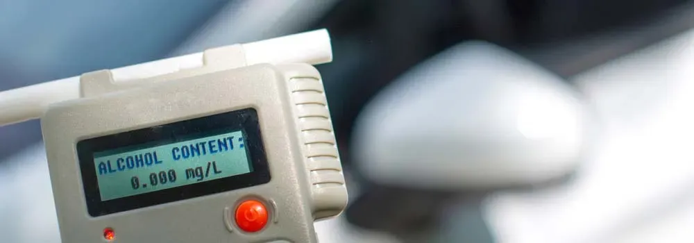 Zdjęcie Ile kosztuje alkomat na stacji? Ceny w Polsce i co warto wiedzieć