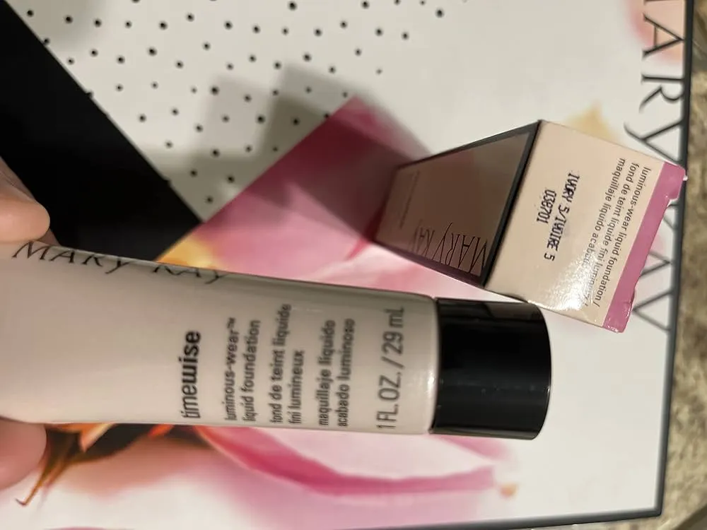 Mary Kay TimeWise Luminous Foundation Ivory