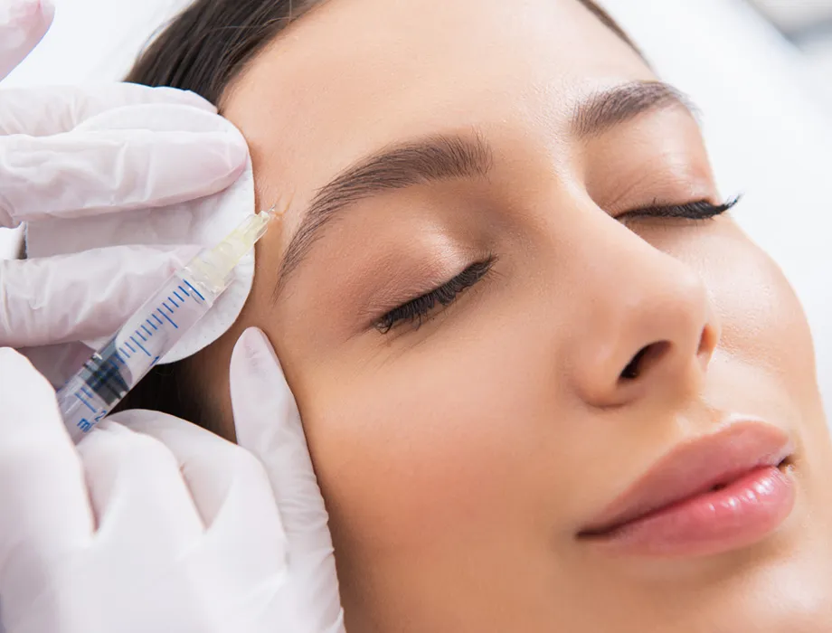 proces rozkładu kwasu hialuronowego w organizmie