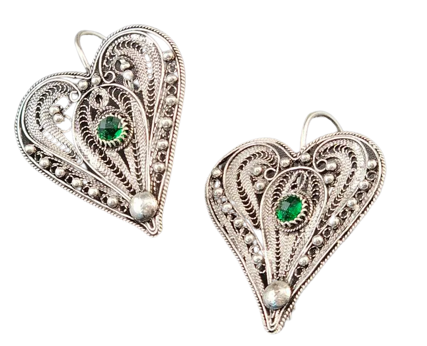 Albańskie rękodzieło filigranowe i miedziane