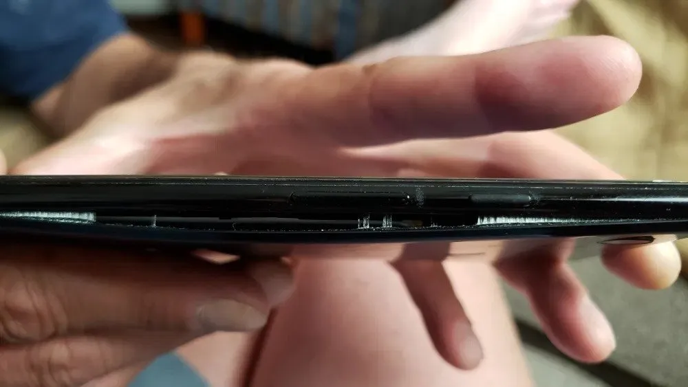 Xiaomi Redmi 4A spuchnięta bateria