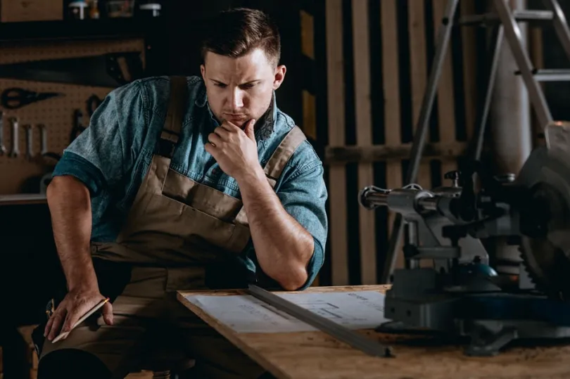 Błędy przy renowacji mebli