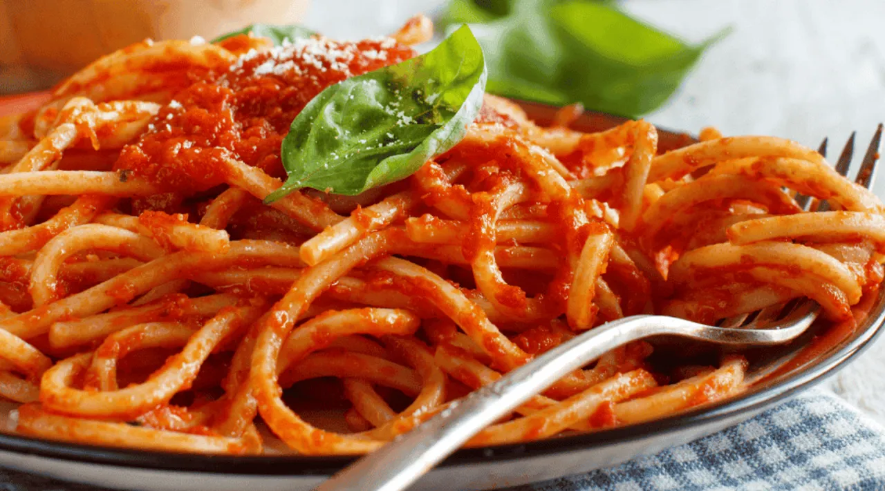 szybki sos pomidorowy spaghetti