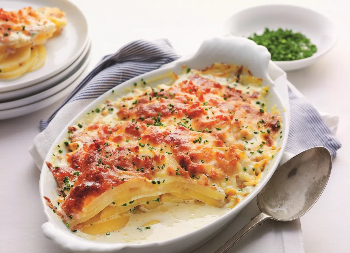 Przepis na zapiekankę ziemniaczaną z boczkiem krok po kroku