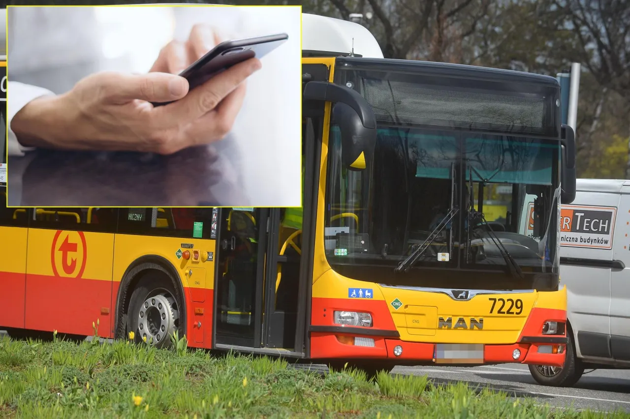 osoba oglądająca film w autokarze słuchawki