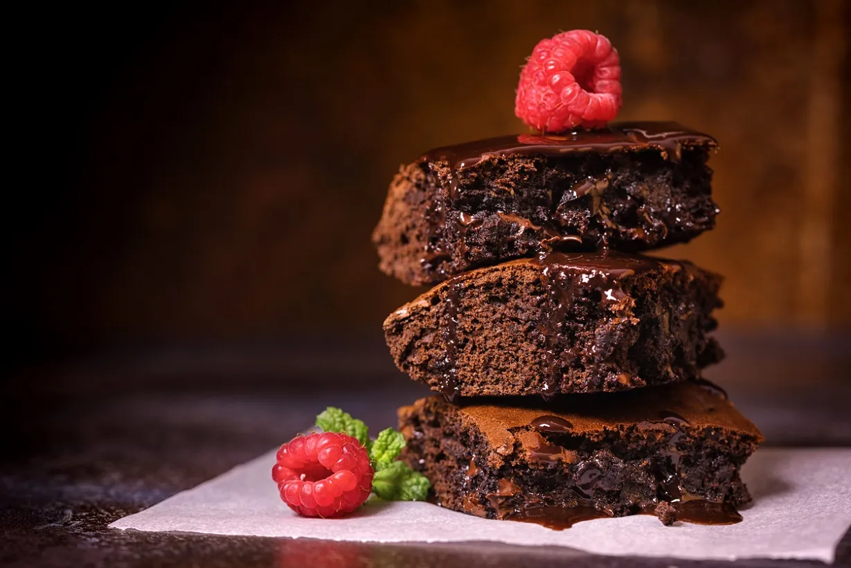 Składniki na idealne brownie gorzka czekolada masło