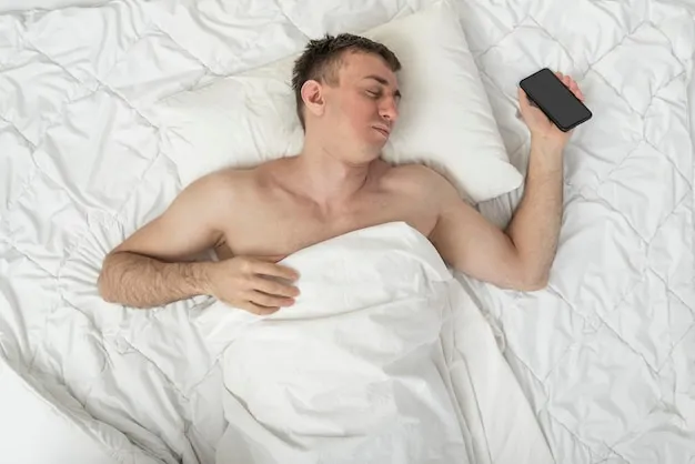 młody mężczyzna śpiący spokojnie w ł&oacute;żku