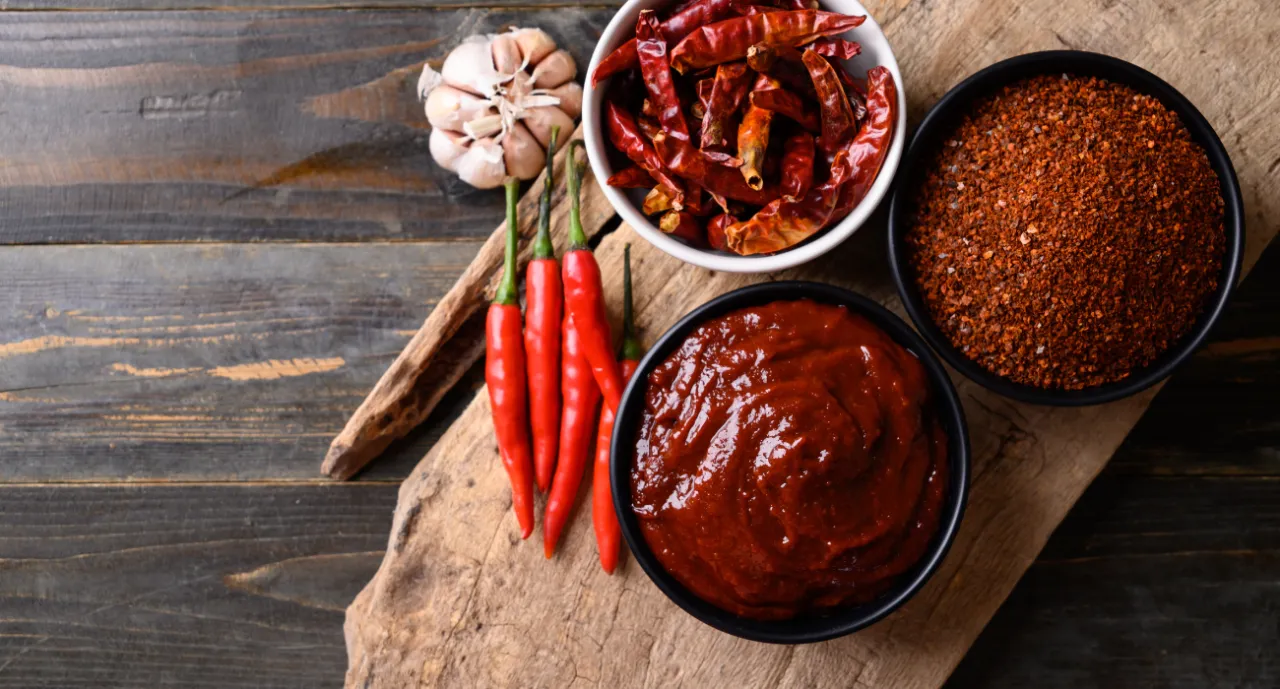 Koreańskie składniki kuchni gochujang gochugaru