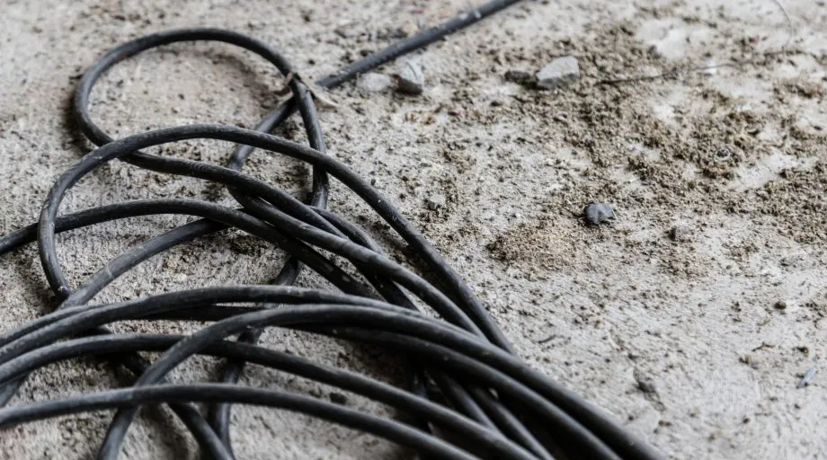 zużyte kable elektryczne elektrośmieci