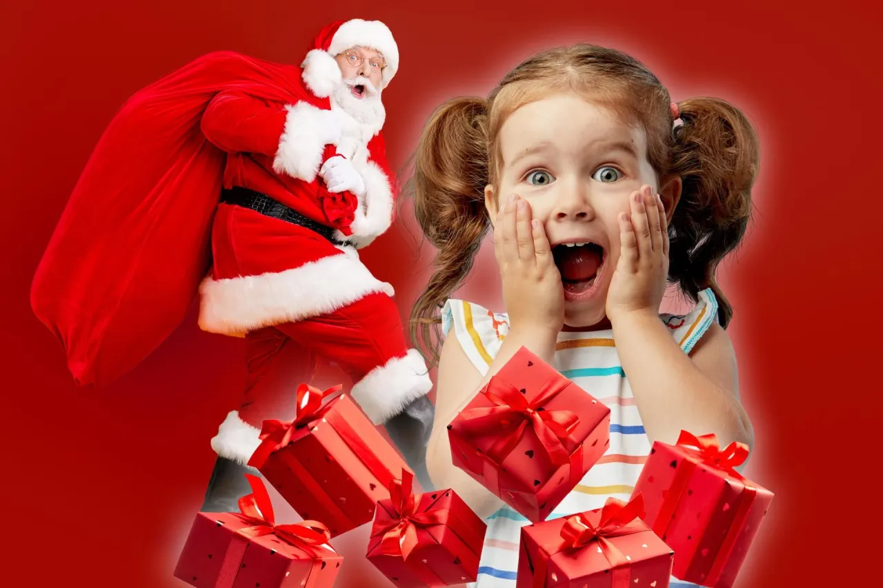 Święty Mikołaj z workiem prezent&oacute;w, a obok niego zachwycona dziewczynka. To idealna legenda o świętym mikołaju dla dzieci!