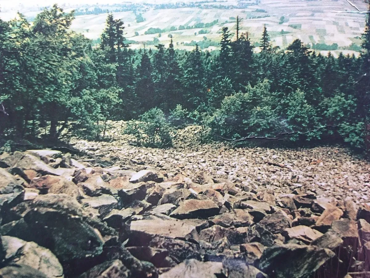 G&oacute;ry Świętokrzyskie panorama gołoborza