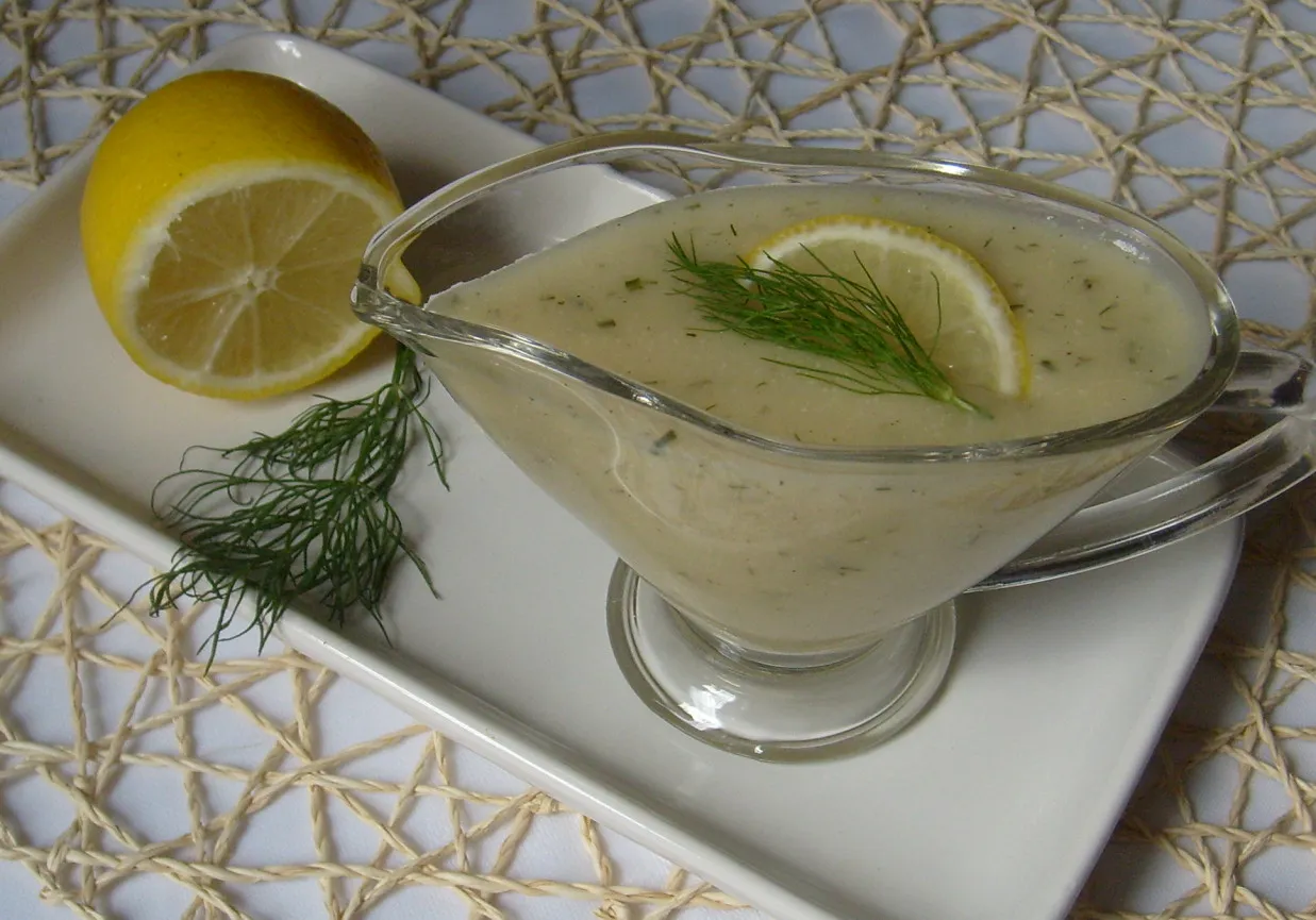 sos koperkowy z og&oacute;rkiem i cytryną