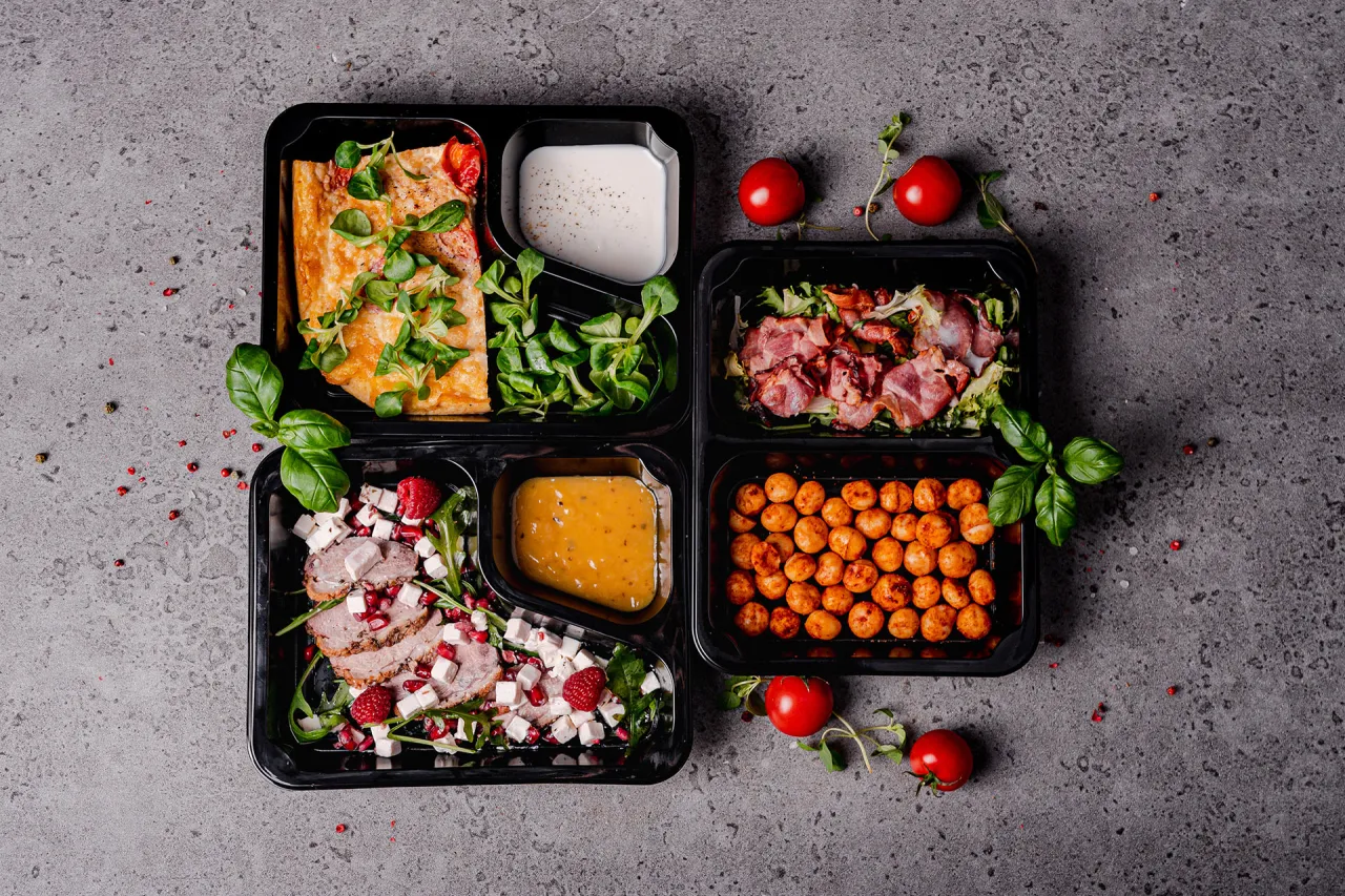 przykładowe menu cateringowe warianty