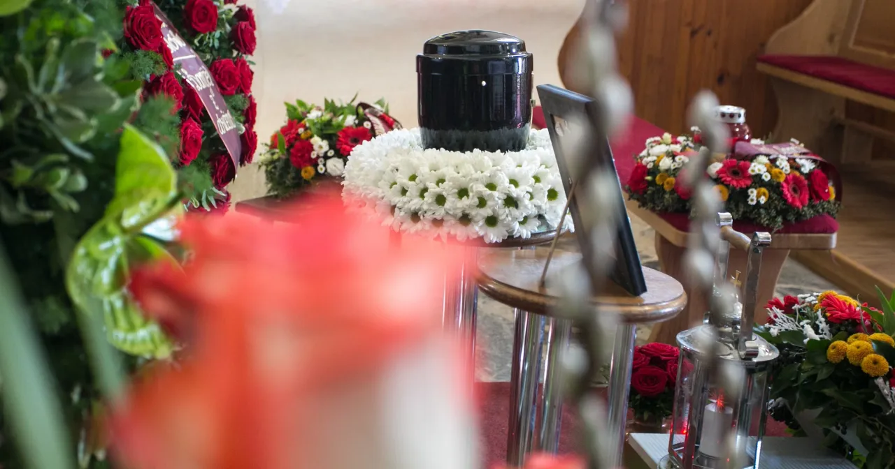Zdjęcie Co dzieje się z duszą po kremacji? Prawda o życiu po śmierci