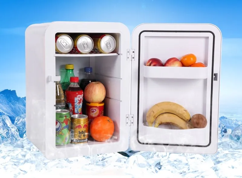 różne mini lodówki na napoje w zastosowaniach