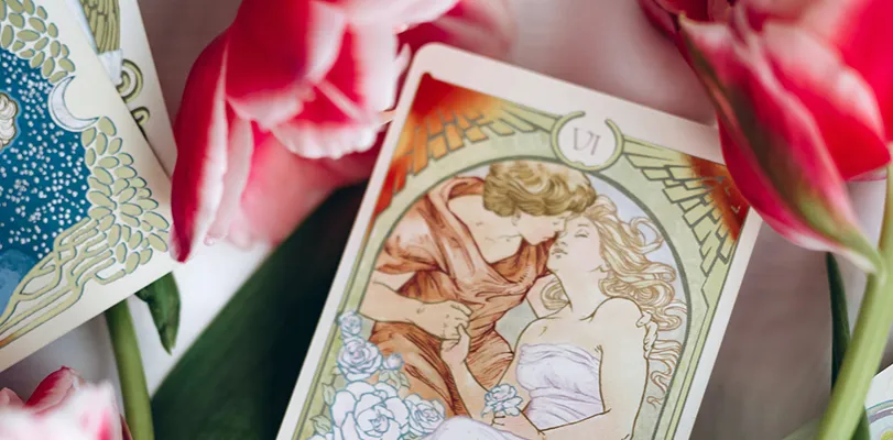 Zdjęcie Głupiec tarot – co on naprawdę czuje do ciebie? Interpretacja uczuć i emocji