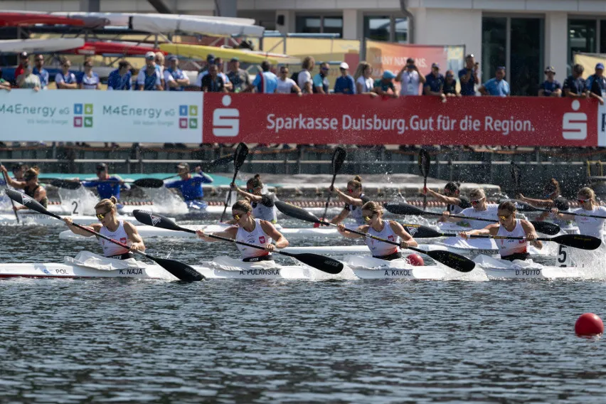 Polska czw&oacute;rka kajakarska Duisburg 2023 złoto