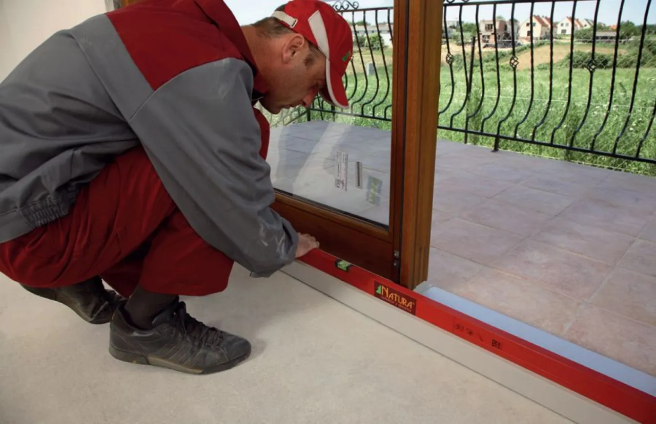 błędy montażu listew progowych