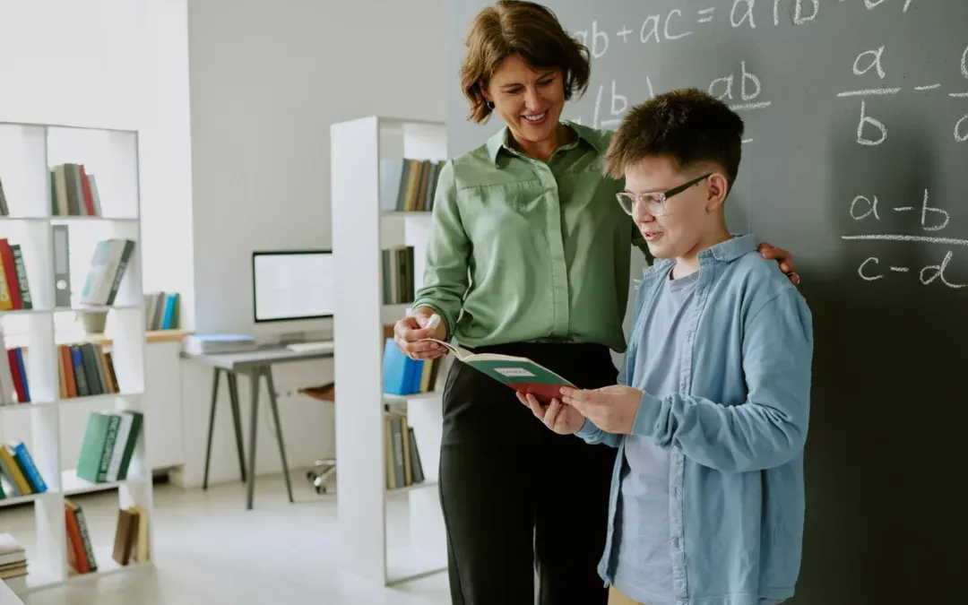 Zdjęcie Czy nauczyciel może udzielać korepetycji swojemu uczniowi bez ryzyka?