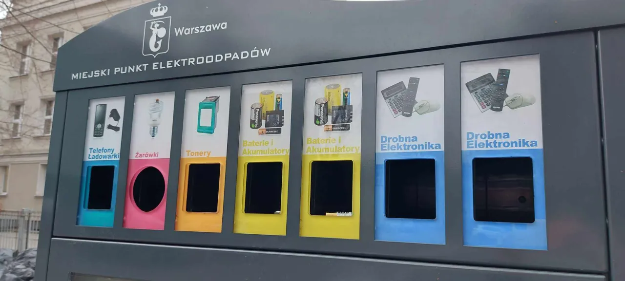 Zdjęcie Selektywna zbiórka odpadów w Warszawie – lokalizacje punktów