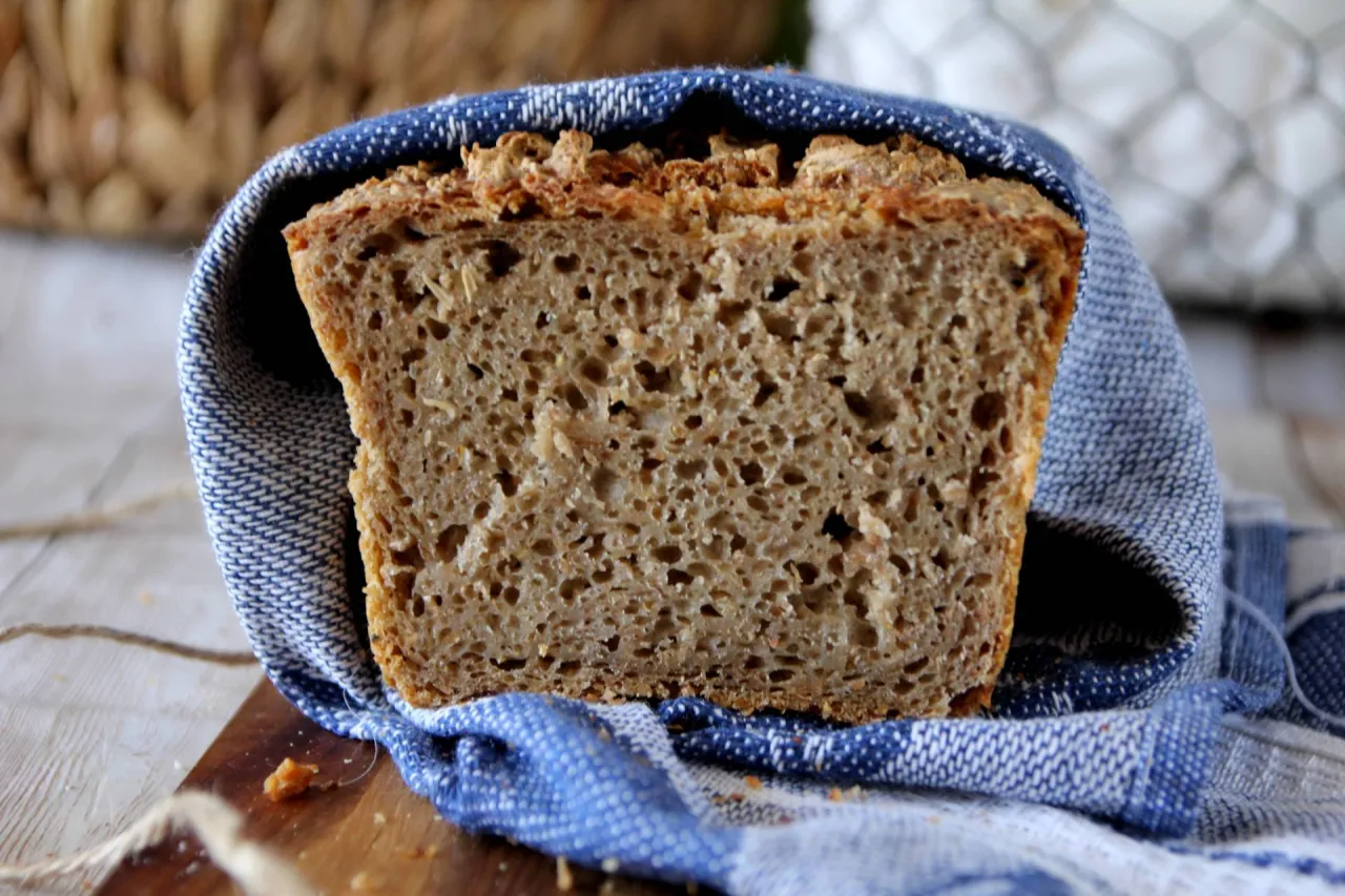 Gliniasty chleb na zakwasie problem