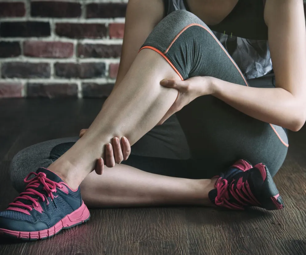 Różnica między bólem mięśniowym po treningu (DOMS) a bólem kontuzji