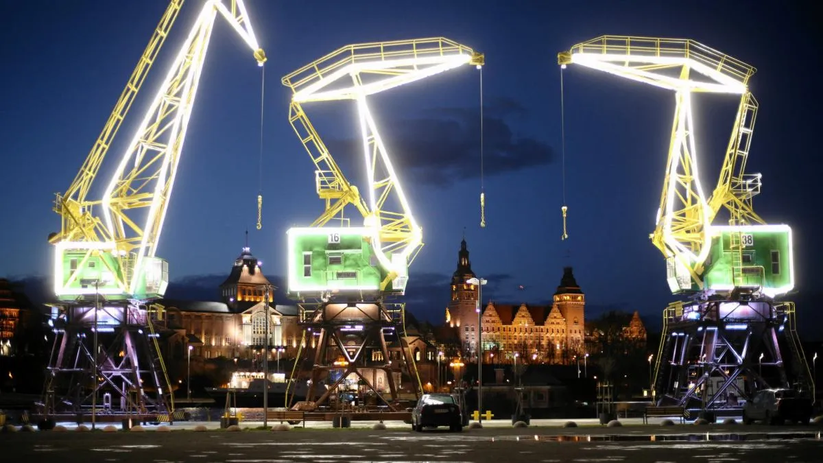 Wały Chrobrego i Dźwigozaury na Łasztowni w Szczecinie