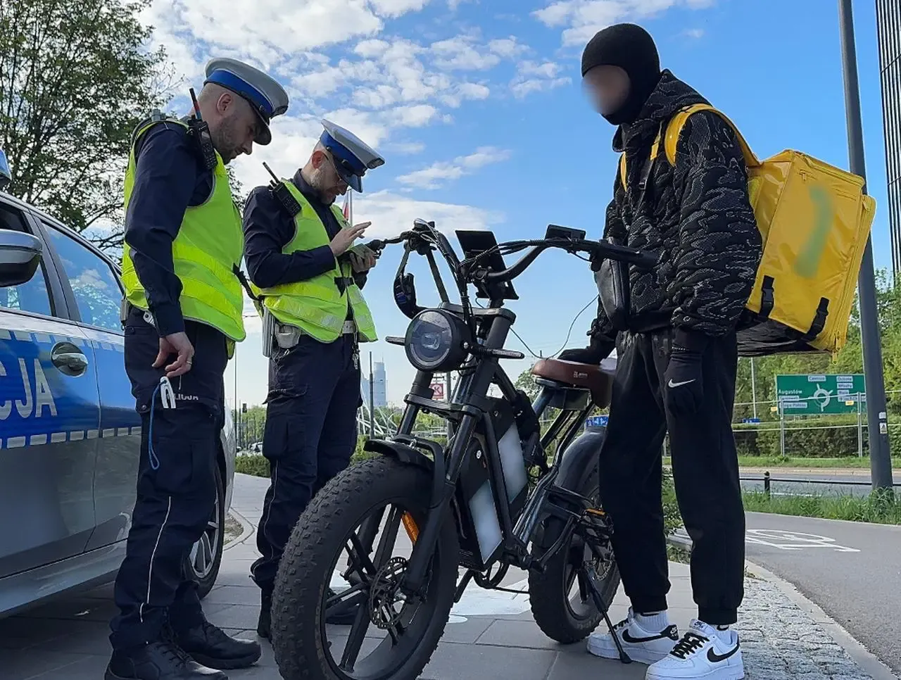 Definicja motoroweru a rower elektryczny