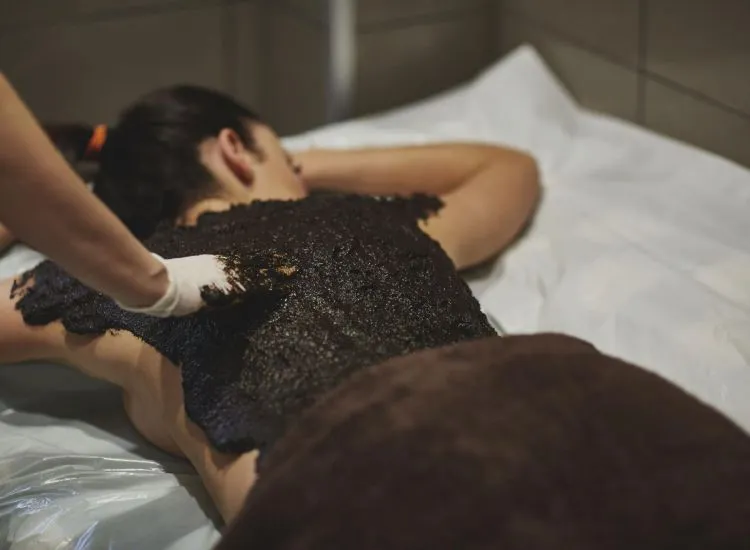 Sanatorium Gryf Połczyn Zdr&oacute;j zabiegi borowinowe