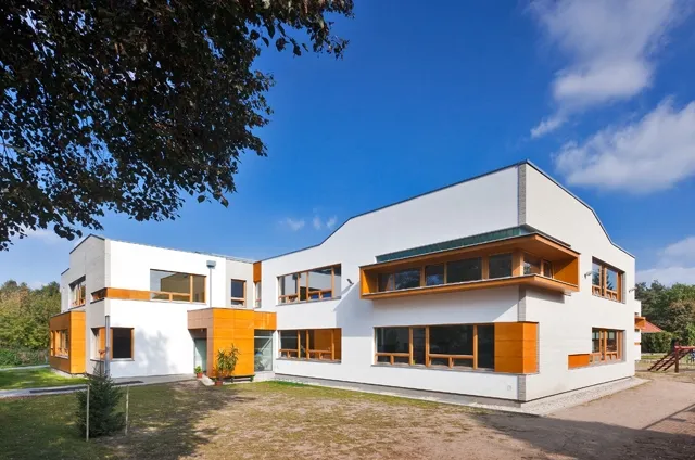 szkoła polska budynek