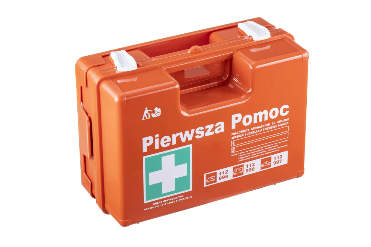 Gdzie kupić apteczkę online i stacjonarnie porównanie