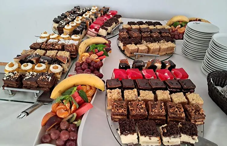 najpopularniejsze ciasta weselne polskie