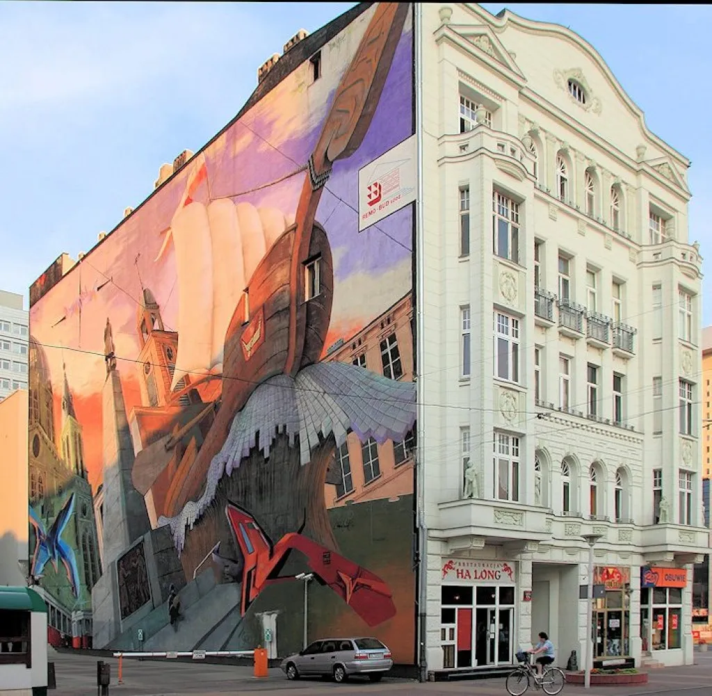 Łódź ulica Piotrkowska murale