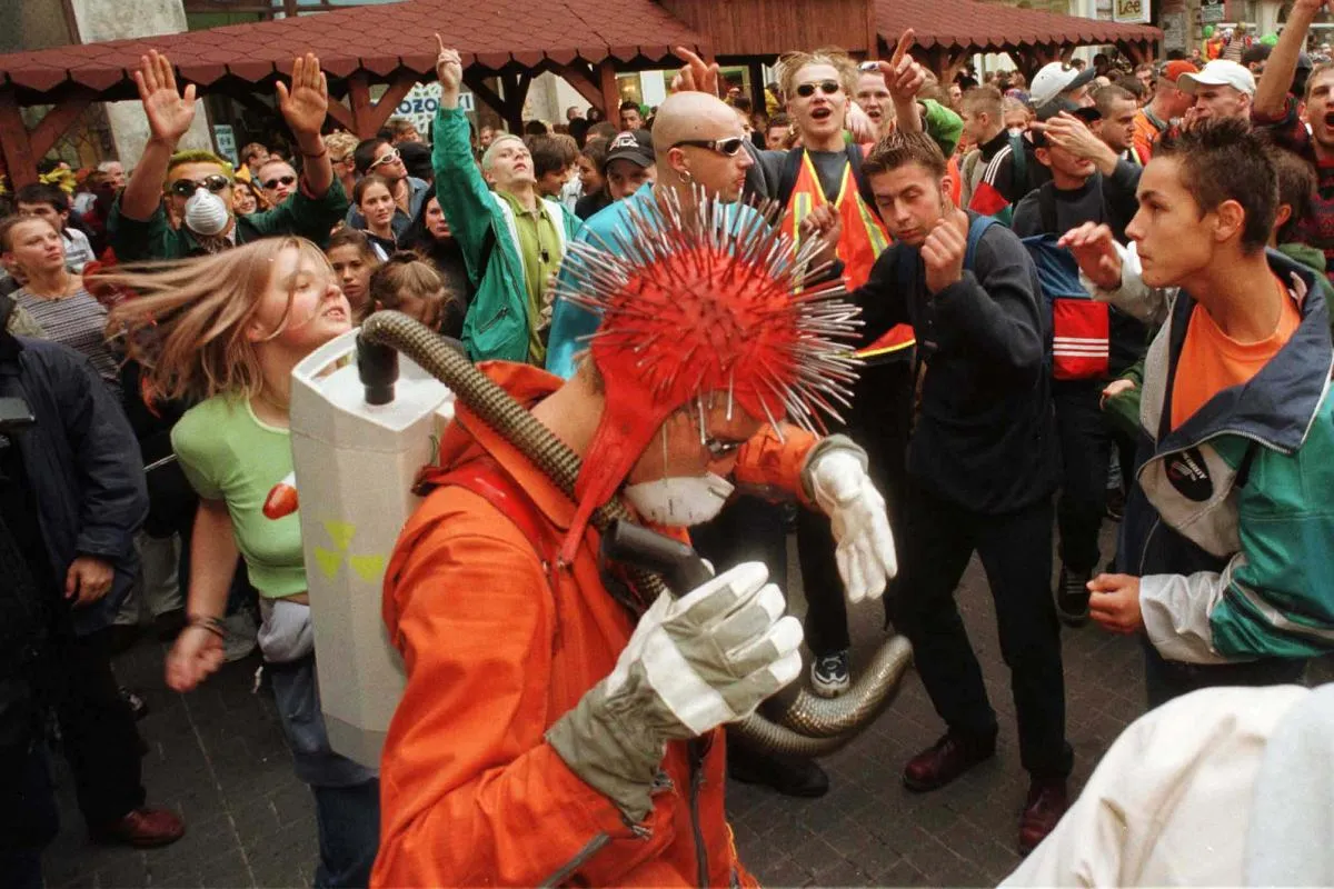 Parada Wolności Ł&oacute;dź lata 90 zdjęcia