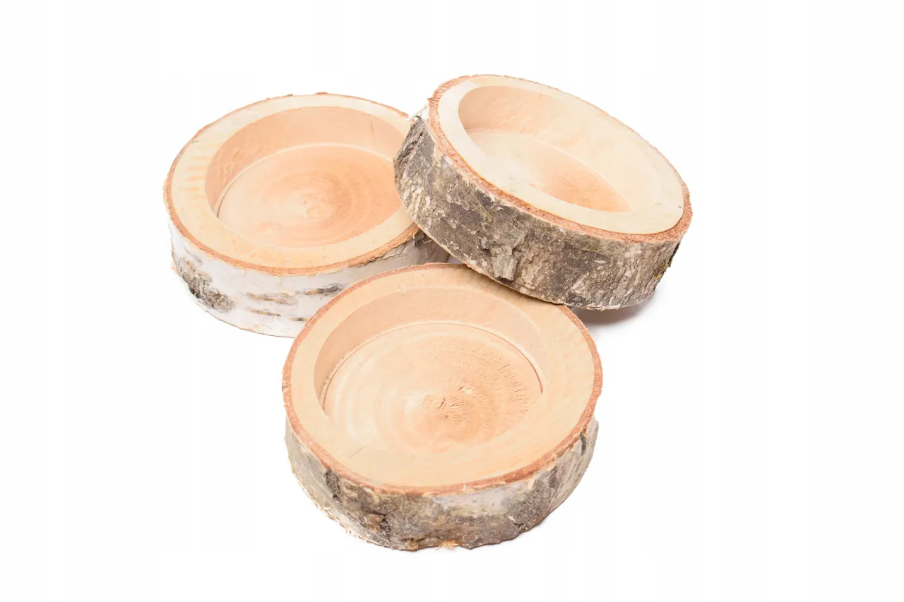 Plaster drewna na stroik cmentarny, impregnowany