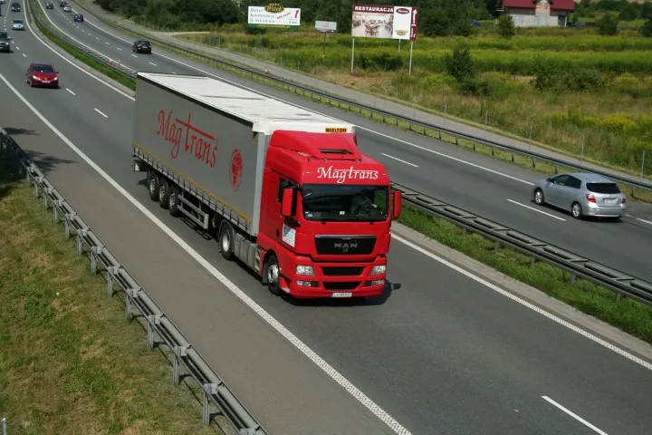 Zdjęcie Jak działa giełda transportowa i jakie korzyści przynosi użytkownikom