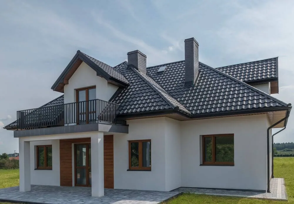 skomplikowane dachy a proste dachy por&oacute;wnanie