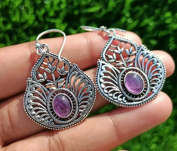 biżuteria z kamieniami szlachetnymi i oksydowane srebro