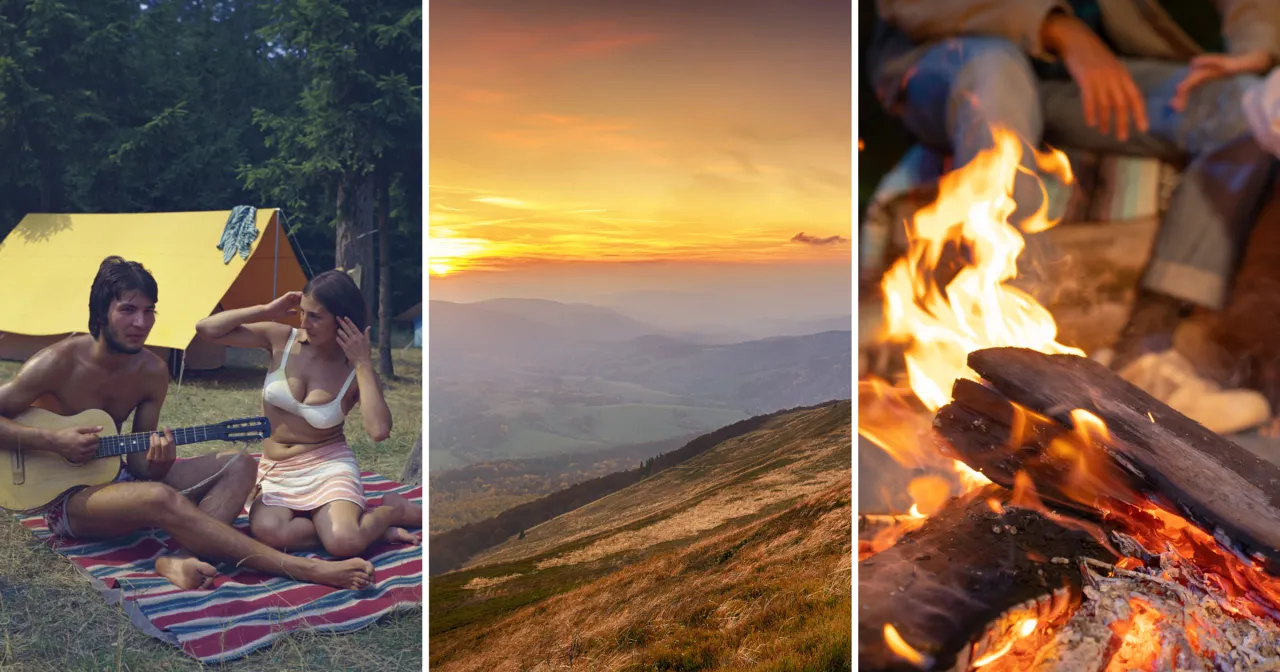 Harcerze przy ognisku śpiewający piosenki