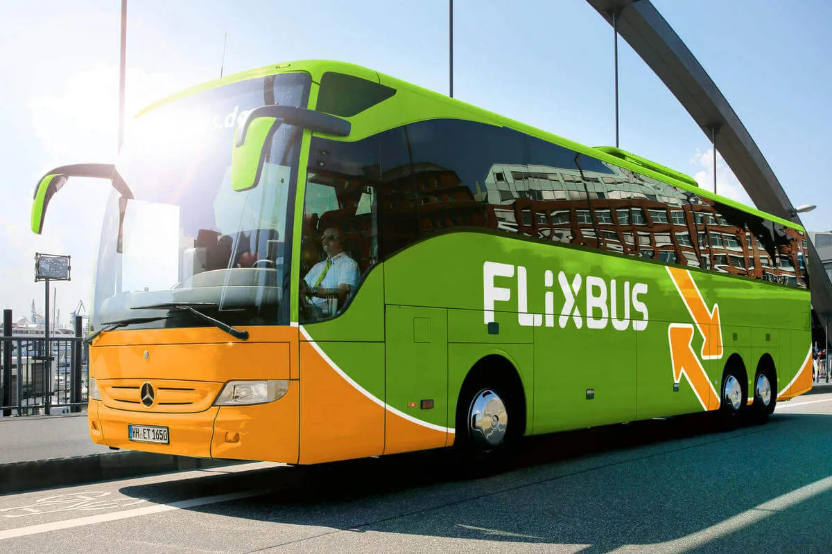 Autobus PKS FlixBus Kołobrzeg Ustronie Morskie