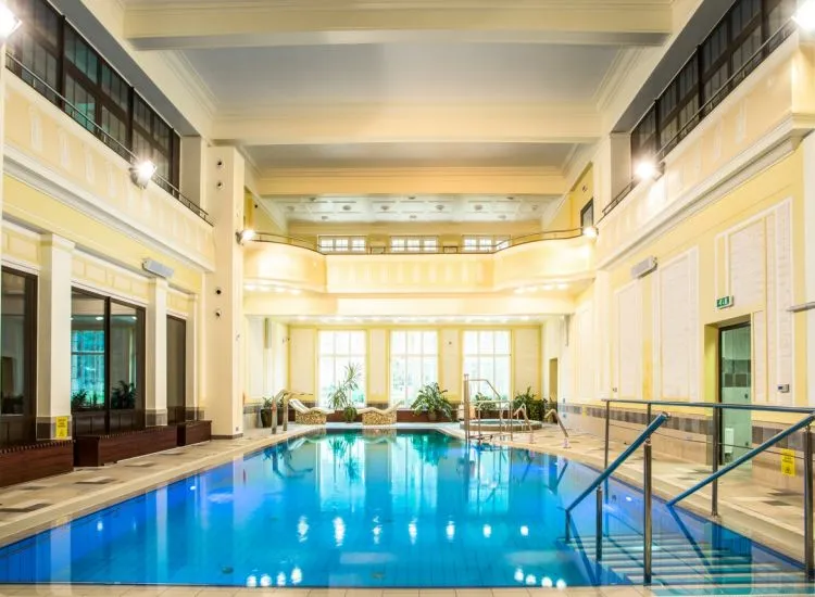 Basen sanatorium Duszniki-Zdrój dla seniorów