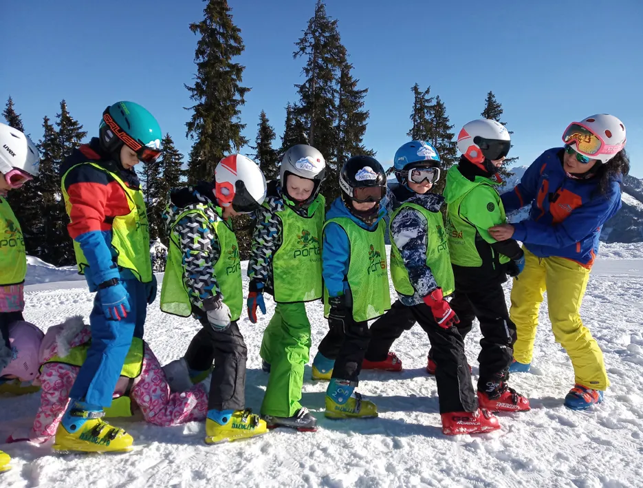 Szkółka narciarska dla dzieci
