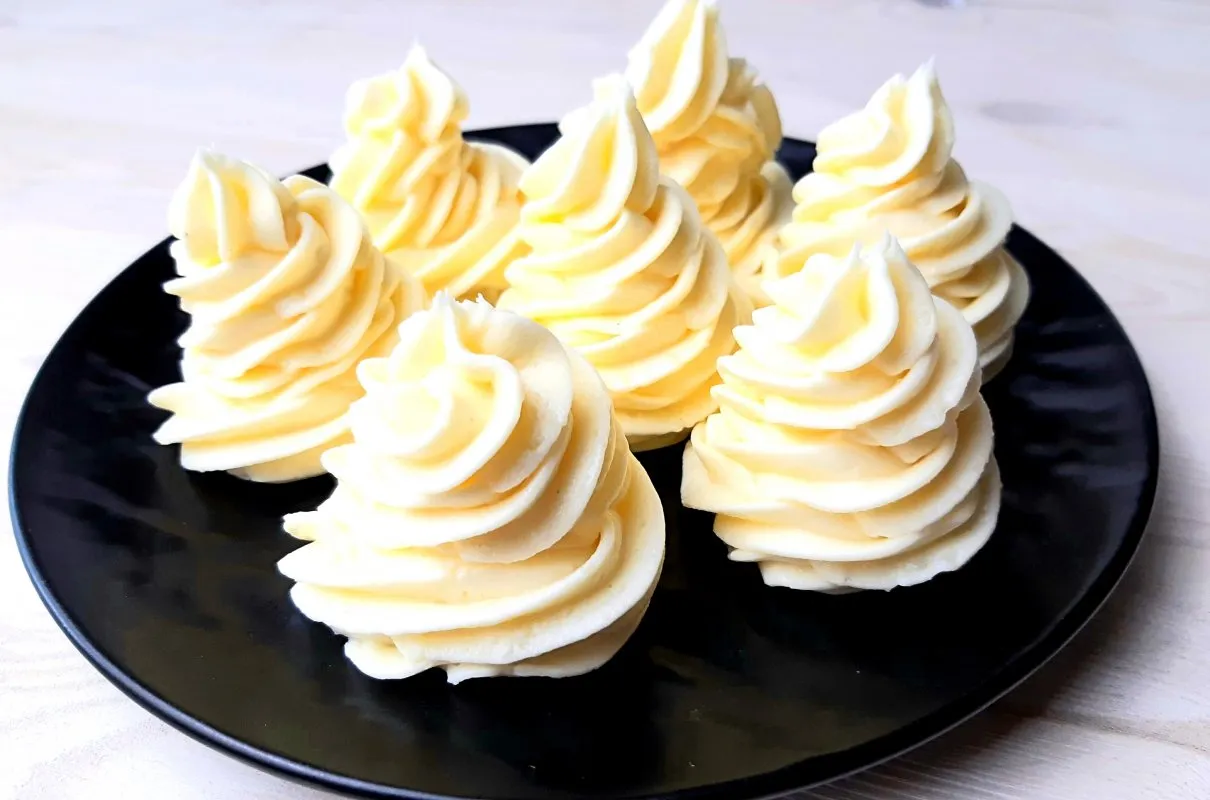 krem budyniowy do ciasta