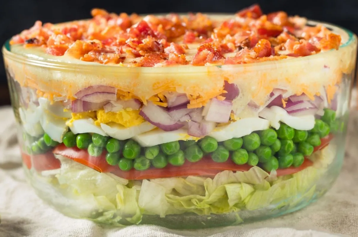 Egzotyczne sałatki z owocami