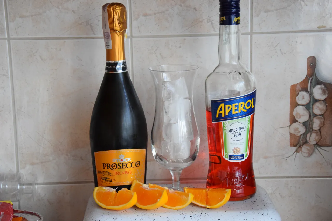 Aperol z szampanem drink