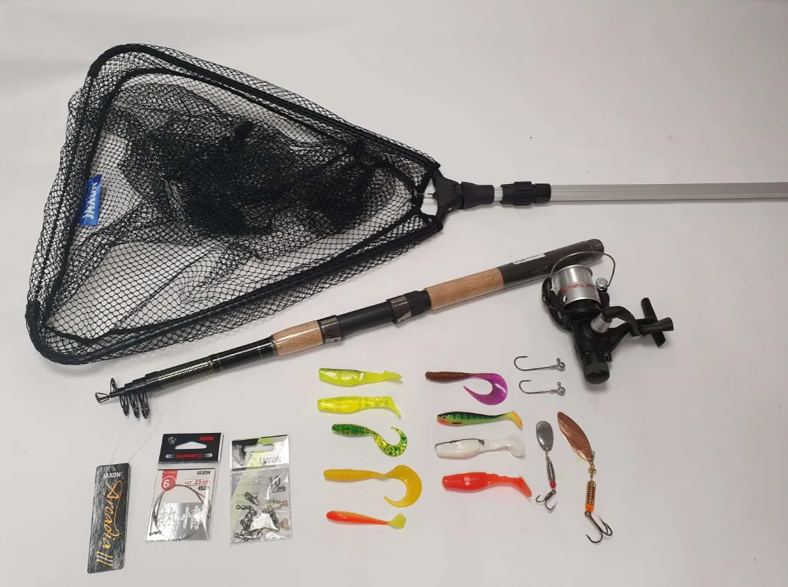 podstawowy zestaw spinningowy dla początkujących