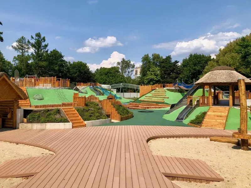 Plac zabaw Park Ujazdowsk atrakcje dla dzieci