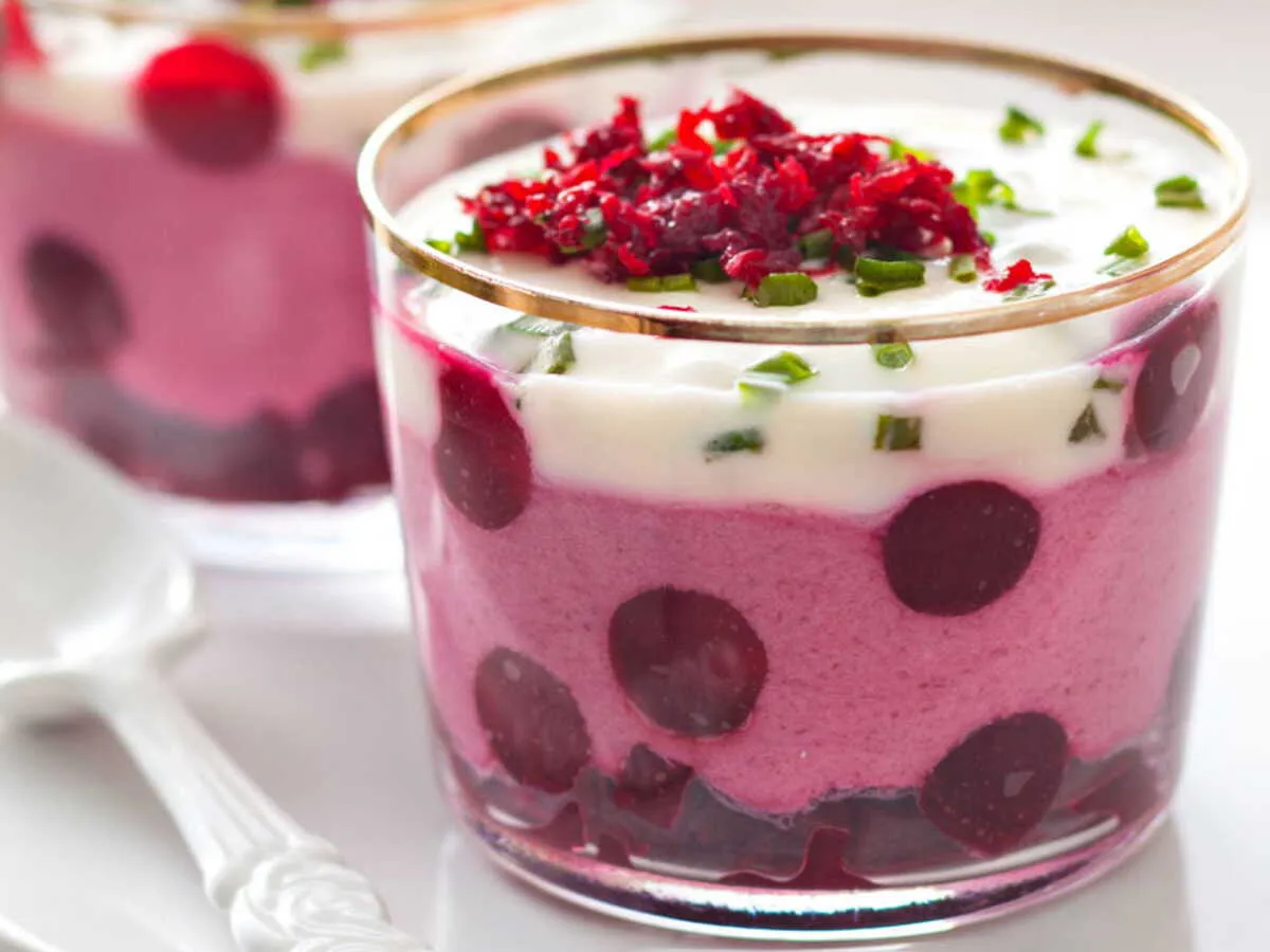 Verrines desserts colorées et appétissantes