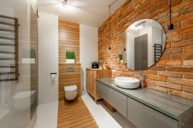 Przykładowe aranżacje łazienek o r&oacute;żnym standardzie